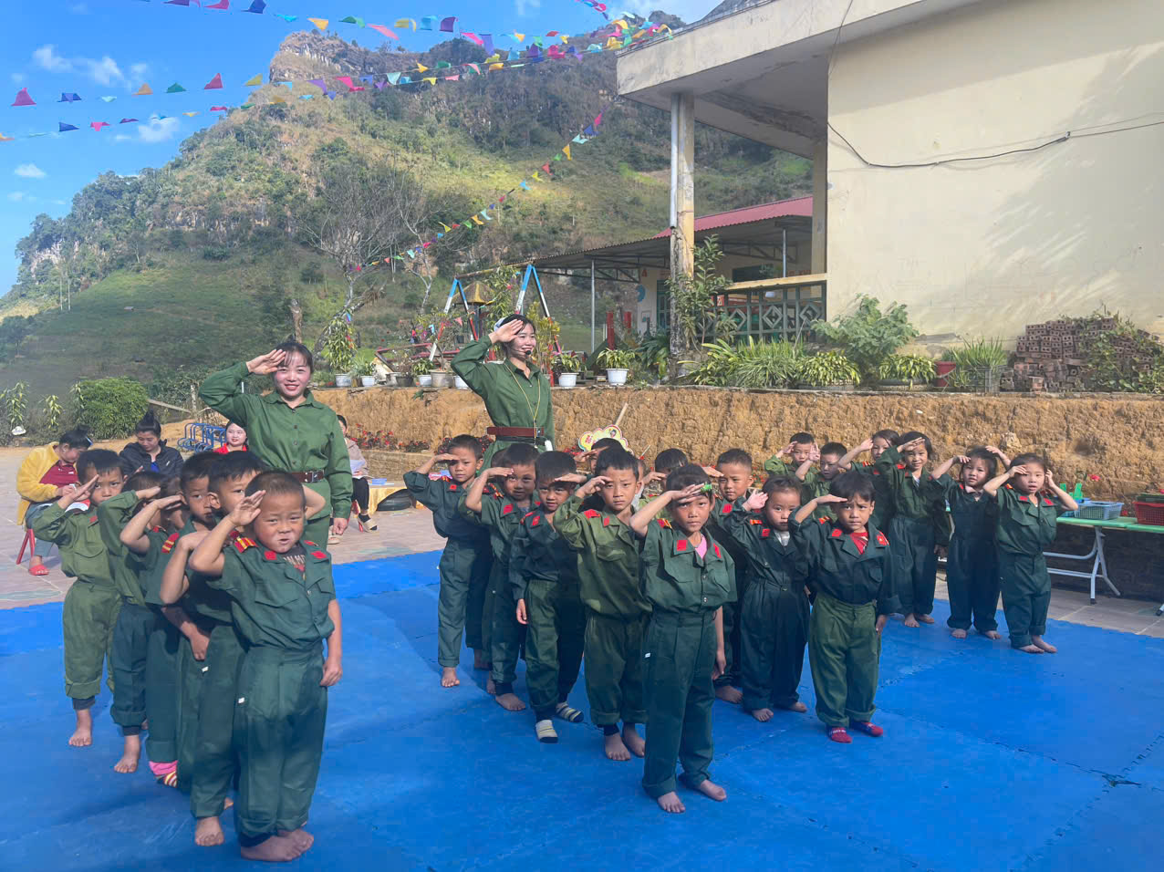 Hoạt động chuyên môn